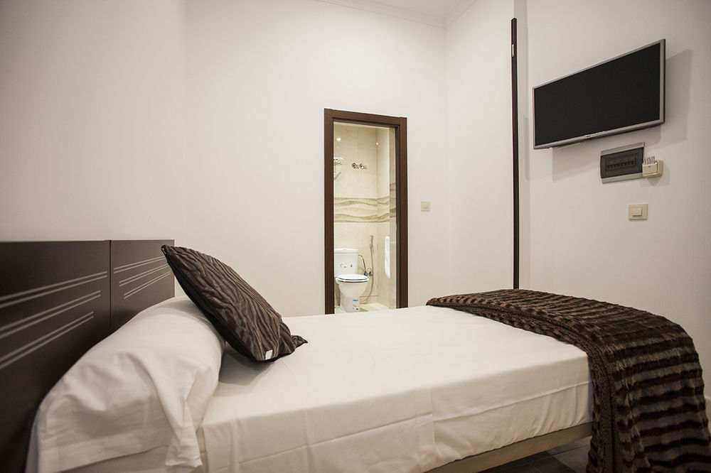 Hostal Rincon De Sol - Centro Madrid - Self Checkin Εξωτερικό φωτογραφία